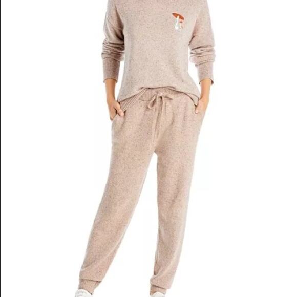 Bloomingdales The Bright Side Mushroom Patch Sweater and Jogger Pants - Picture 4 of 14